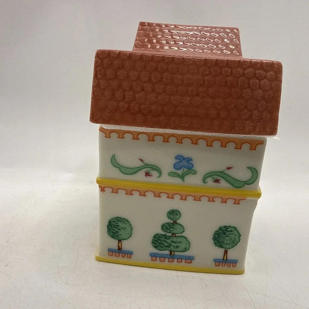 Lenox CANTERBURY CROSSING Spice Village Jar ONION Never Used